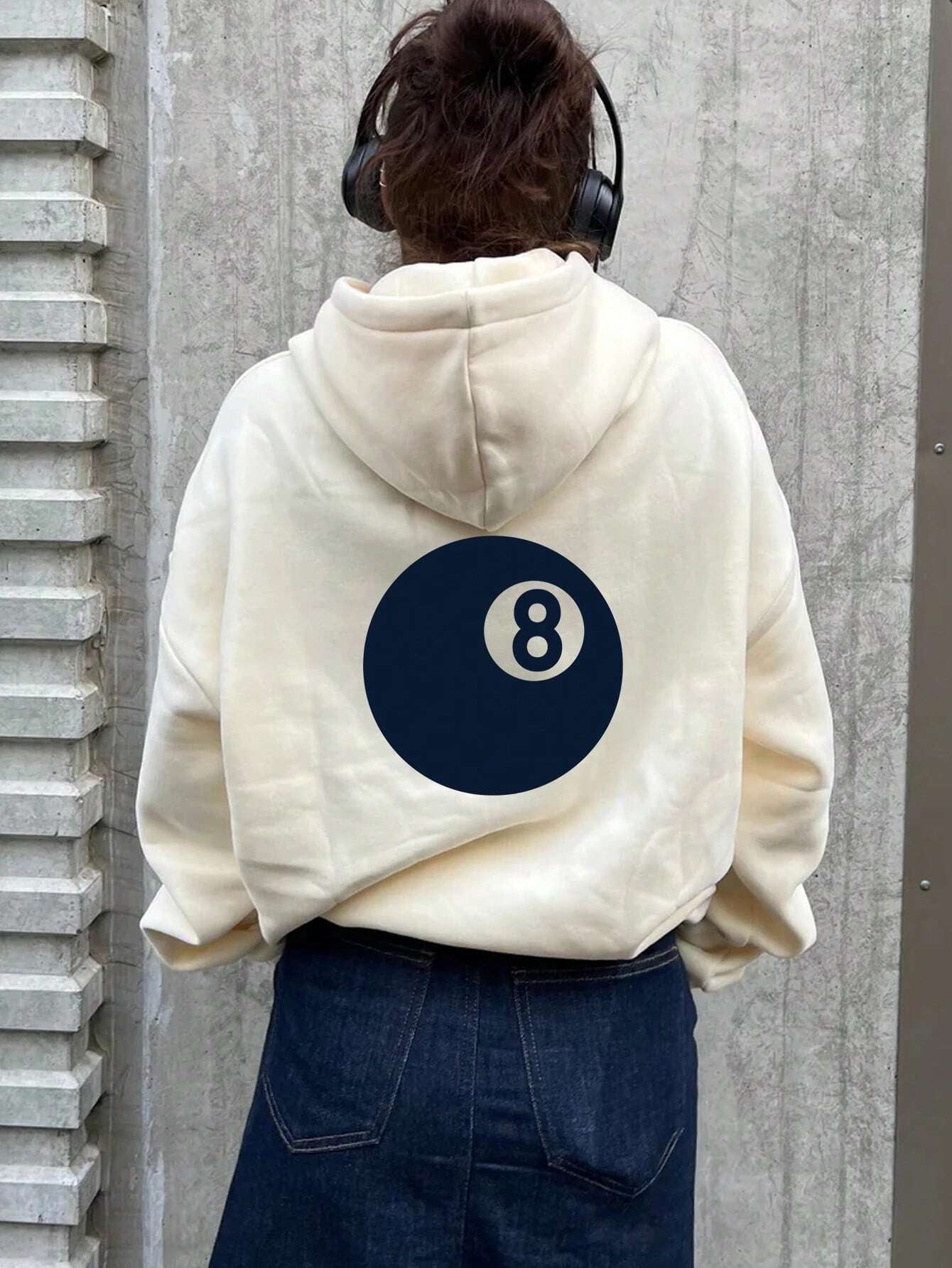 Lässiger Oversize Damen-Hoodie mit Kordelzug, hellgrau, mit 8-Ball-Aufdruck auf der Rückseite